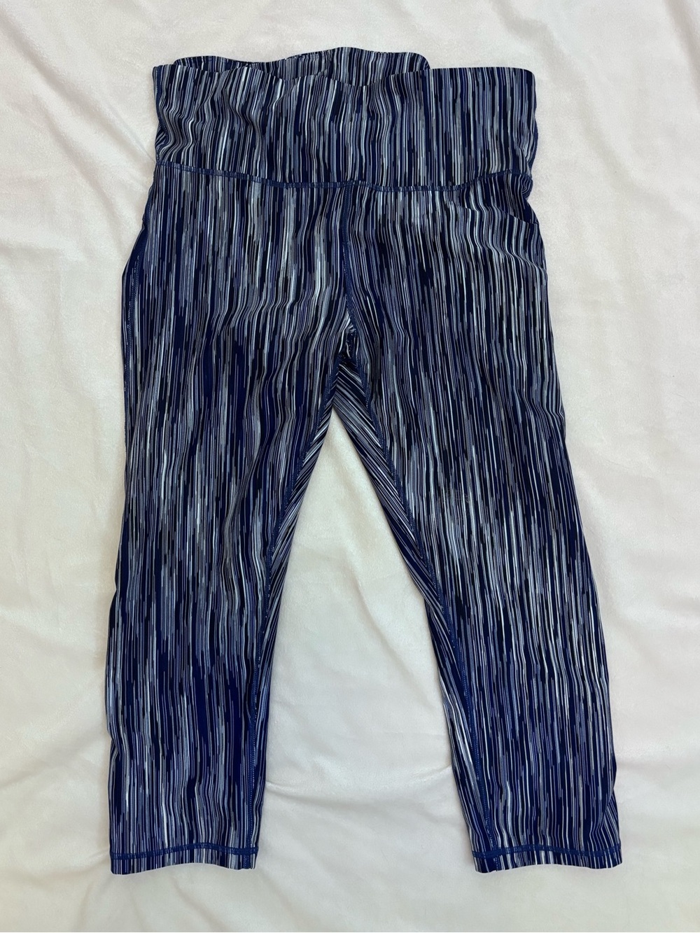 GAPfit Gfast Capri Leggings